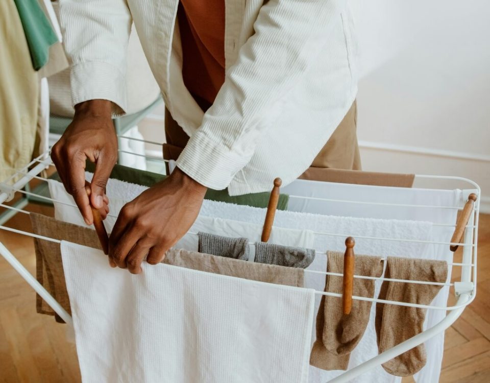 What do the laundry symbols mean?